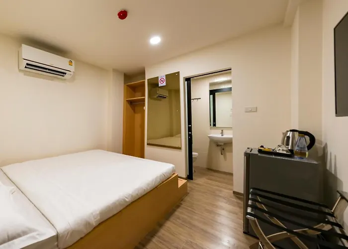Hotel P18 3*
